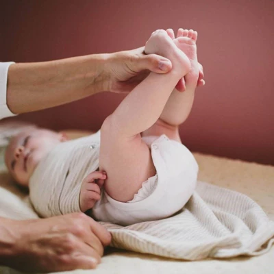 Embe 0-3mo Organic Newborn Swaddle Wrap, Convertible 7 Embe 0-3mo Organic Newborn Swaddle Wrap, Convertible - Image 5