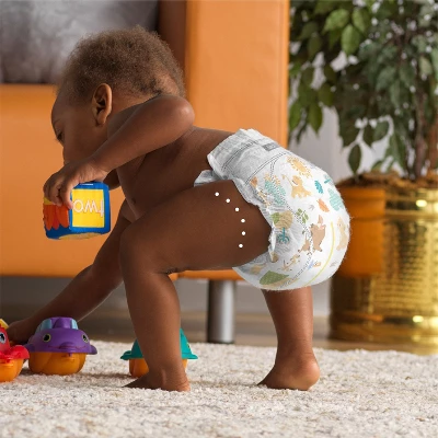 Huggies Little Movers Baby Disposable Diapers - (Select Size And Count) 5 Huggies Little Movers Baby Disposable Diapers - (Select Size And Count) - Image 3