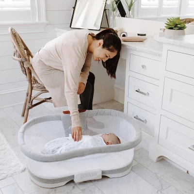 HALO Innovations BassiNest Swivel Sleeper Luxe - Dove Gray Tweed 3 HALO Innovations BassiNest Swivel Sleeper Luxe - Dove Gray Tweed