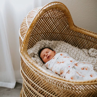 Embe Transitional Swaddle Wrap Out 4 Embe Transitional Swaddle Wrap Out - Image 2