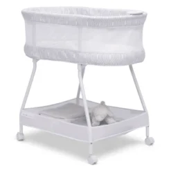 Delta Children Curve Bassinet - White And Gray -Baby Furniture Store GUEST 331c2e4a a17e 4ccc 9829 eeef4dc2979e