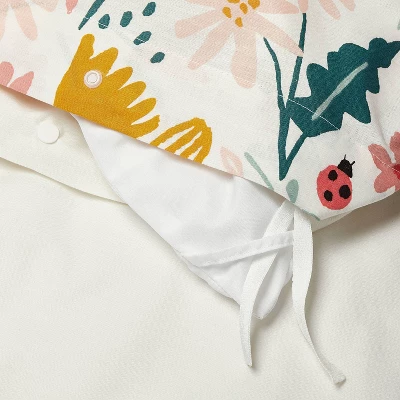 Garden Floral Kids' Duvet Cover - Pillowfort™ 4 Garden Floral Kids' Duvet Cover - Pillowfort™ - Image 2