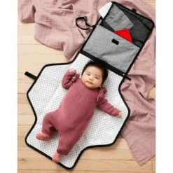 Skip Hop Pronto Baby Changing Station & Diaper Clutch -Baby Furniture Store GUEST 4214a3ca bf7f 462f ba23 b2f2d7a58288