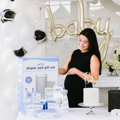 Ubbi® Ubbi Diaper Pail Value Gift Set 5 Ubbi® Ubbi Diaper Pail Value Gift Set - Image 4