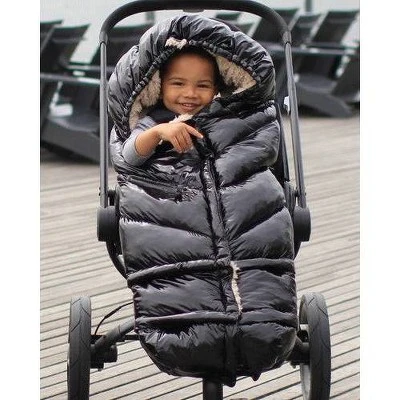 7AM Enfant 212 Evolution Extendable Footmuff Blanket - Black Polar - 6M-4T 9 7AM Enfant 212 Evolution Extendable Footmuff Blanket - Black Polar - 6M-4T - Image 7