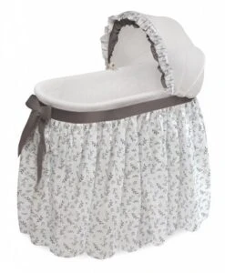 Badger Basket Wishes Oval Bassinet 26 Badger Basket Wishes Oval Bassinet -Baby Furniture Store GUEST 59aa70e0 8bec 4a3c a275 a86887b8aceb