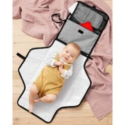 Skip Hop Pronto Baby Changing Station & Diaper Clutch -Baby Furniture Store GUEST 5e9dad45 2124 4919 8298 0f2e0b35d6e1