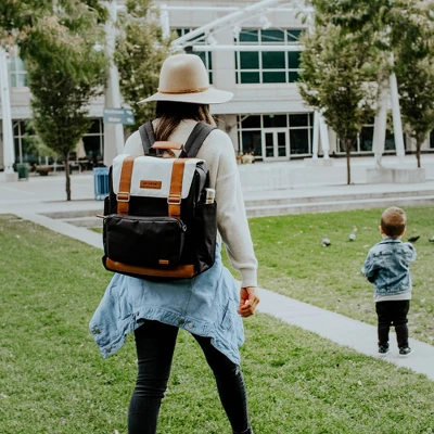 JJ Cole Bloomfield Modular Knapsack Diaper Bag Onyx & Ivory 3 JJ Cole Bloomfield Modular Knapsack Diaper Bag Onyx & Ivory