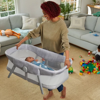 Graco Dream More 2-in-1 Travel Bassinet 5 Graco Dream More 2-in-1 Travel Bassinet - Image 3