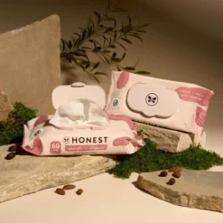 The Honest Company Nourish + Cleanse Plant-Based Baby Wipes - Sweet Almond - 240ct -Baby Furniture Store GUEST a521aee7 3228 4954 ae02 847d7d009b85
