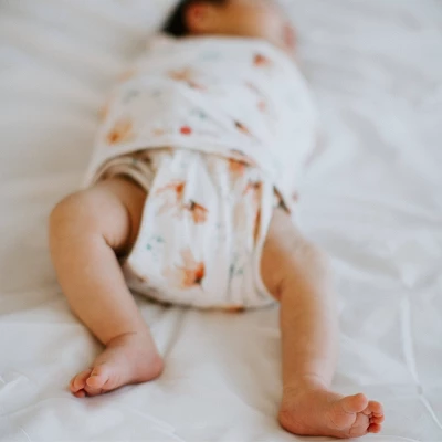 Embe Transitional Swaddle Wrap Out 11 Embe Transitional Swaddle Wrap Out - Image 9