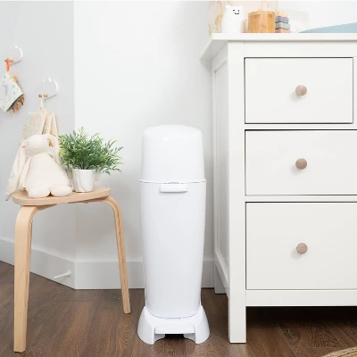 Diaper Genie Registry Gift Set 3 Diaper Genie Registry Gift Set