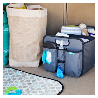 Munchkin Brica Out-N-About Trunk Organizer & Changing Station 4 Munchkin Brica Out-N-About Trunk Organizer & Changing Station - Image 2